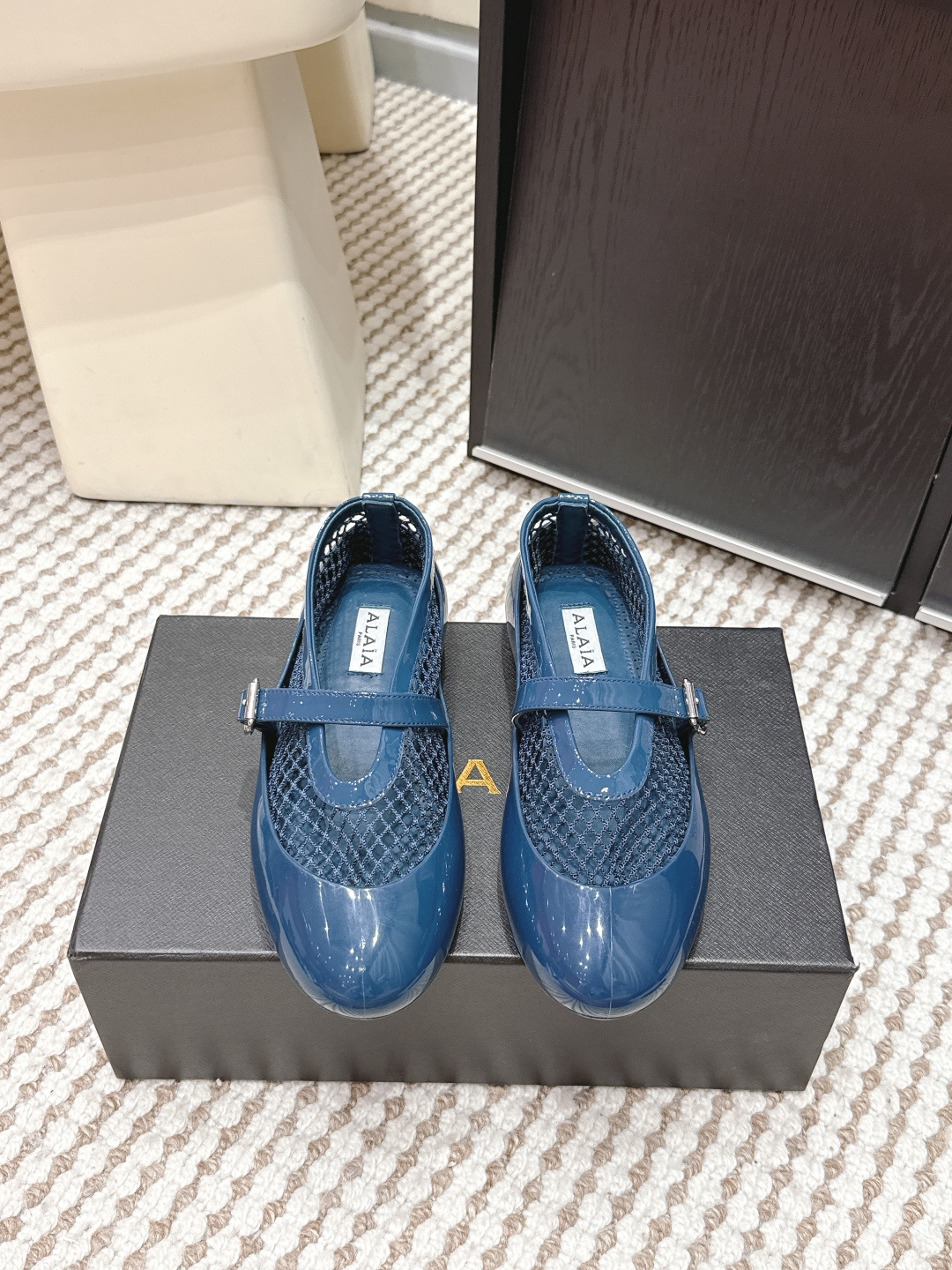 _dx19sT7hm8ad1BtBis5jhh5QUN_Q94Q3j_v2Wxg