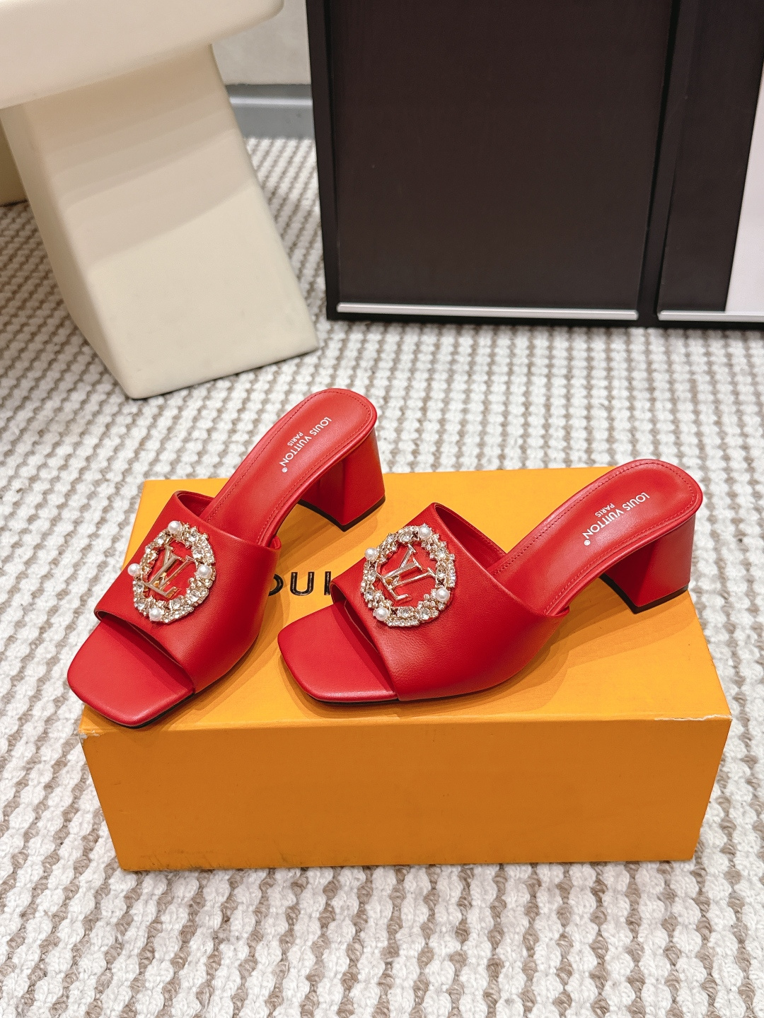 Женские туфли-тапочки Louis Vuitton Isola