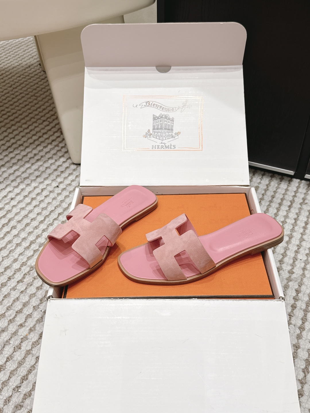 Шлёпанцы Hermès