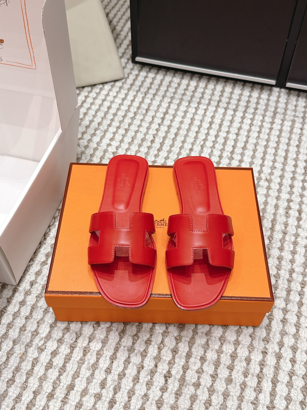 Hermès Hermes 爱马仕春 26最新配色 东莞产 H拖鞋