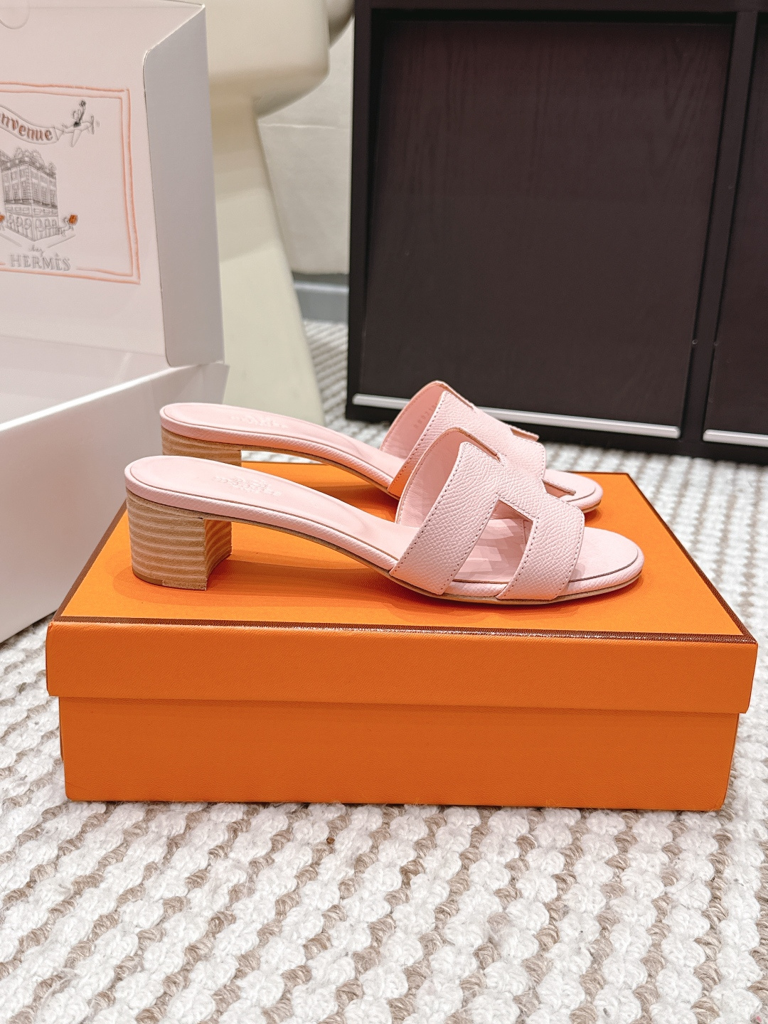 Hermès Hermes 爱马仕春 26最新配色 东莞产 H拖鞋