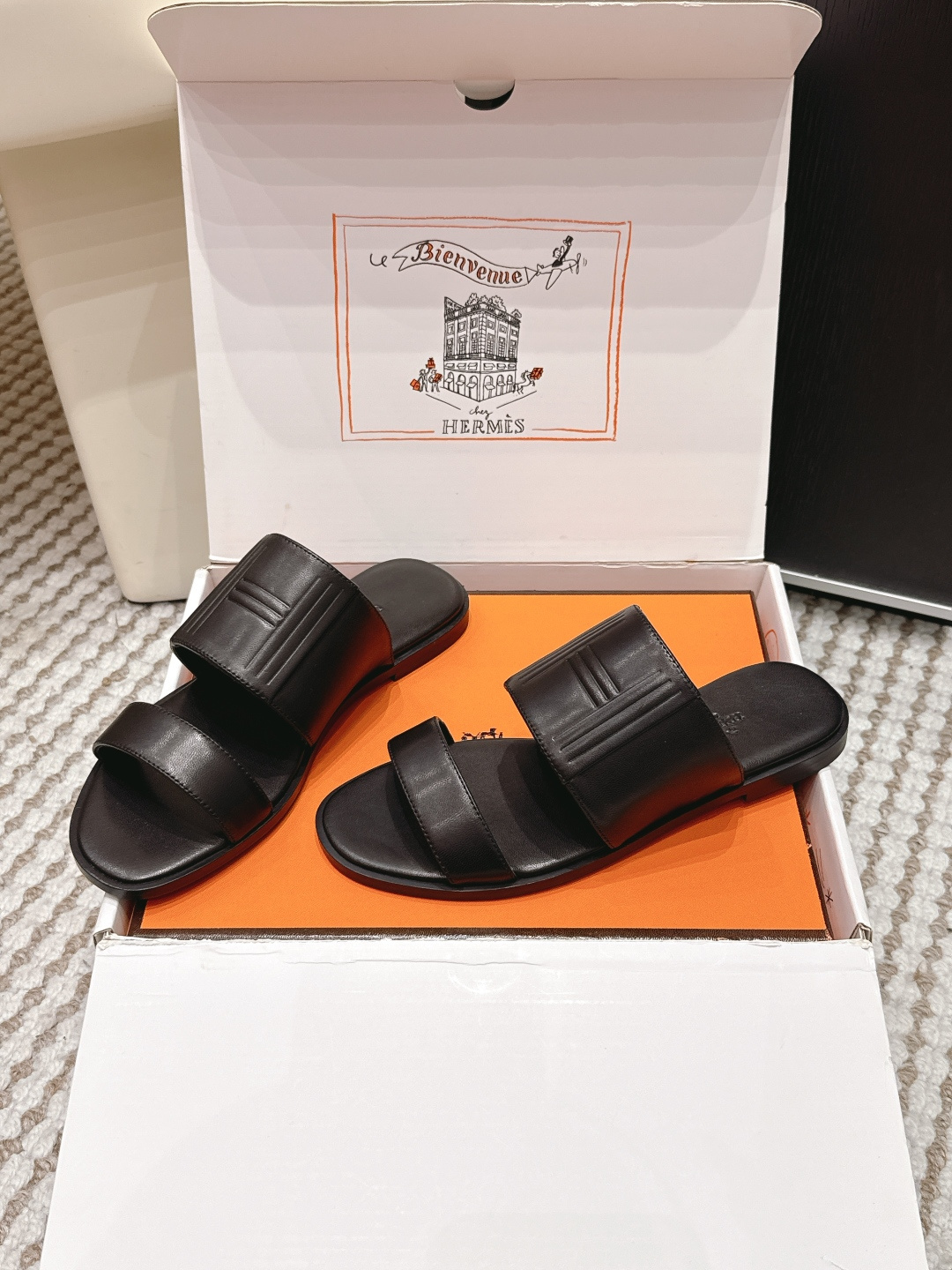 Женские босоножки Hermès Oran, чёрные