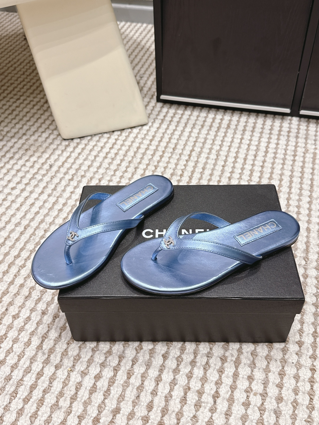 Chanel Chanel 26ss 小香 新款 三角人字拖 春夏香家