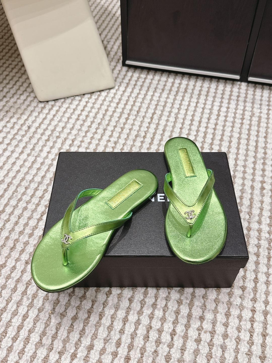 Chanel Chanel 26ss 小香 新款 三角人字拖 春夏香家