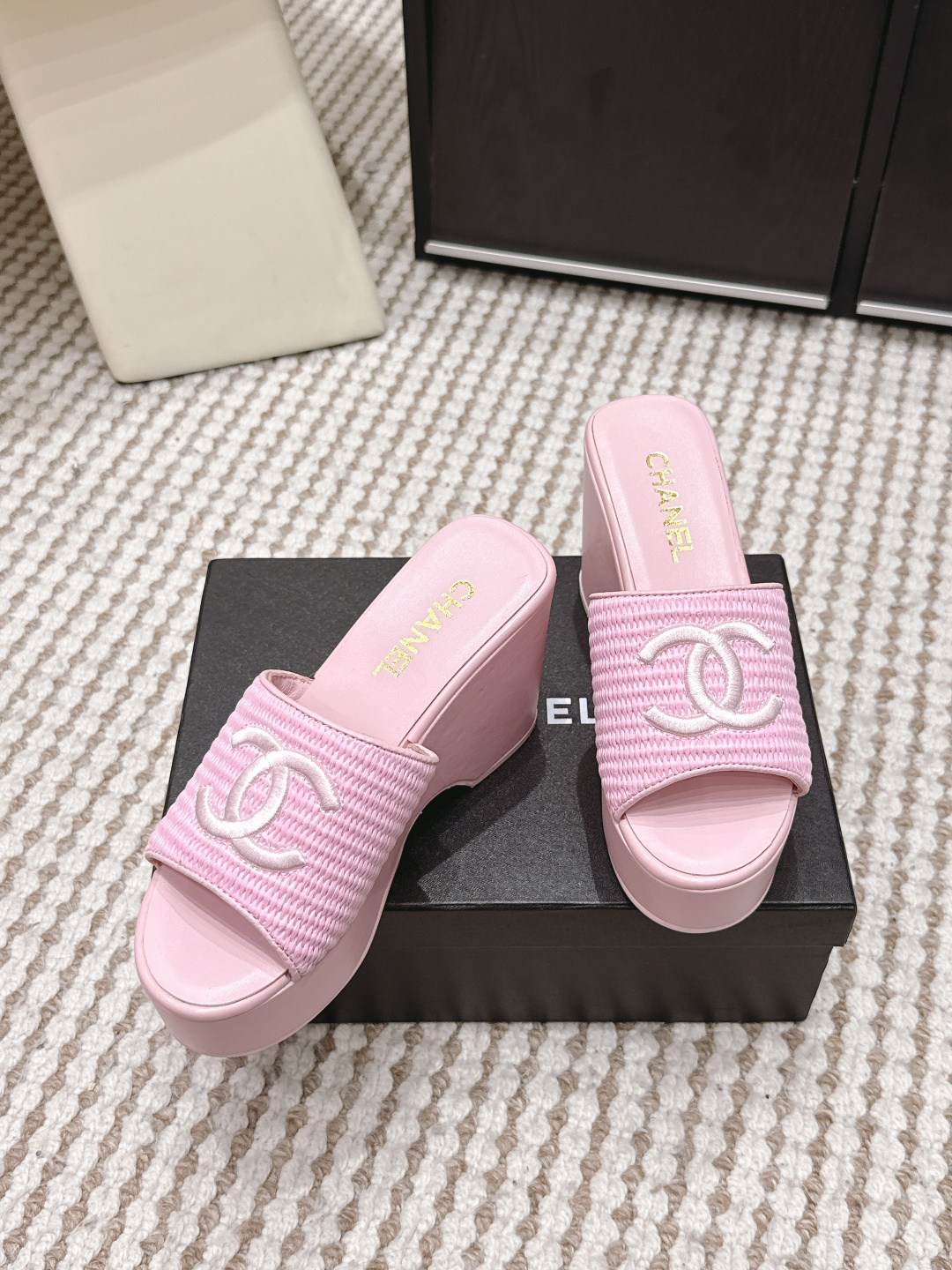 Chanel CHANEL 香奈儿2026春夏新款 厚底 凉鞋 拖鞋