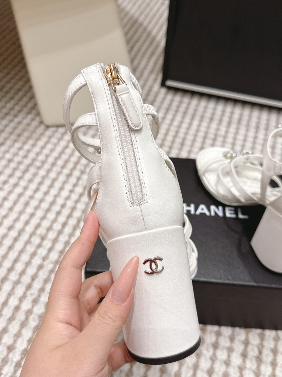 Chanel Chane*26SS早春新款高跟珍珠水钻凉鞋
