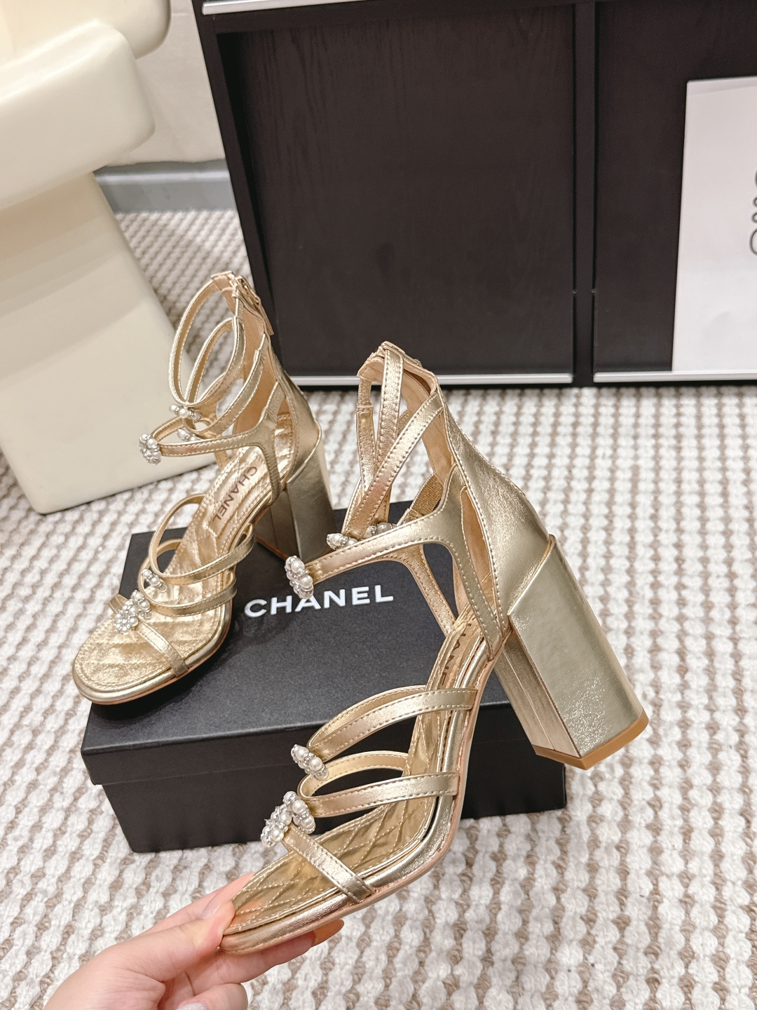 Chanel Chane*26SS早春新款高跟珍珠水钻凉鞋