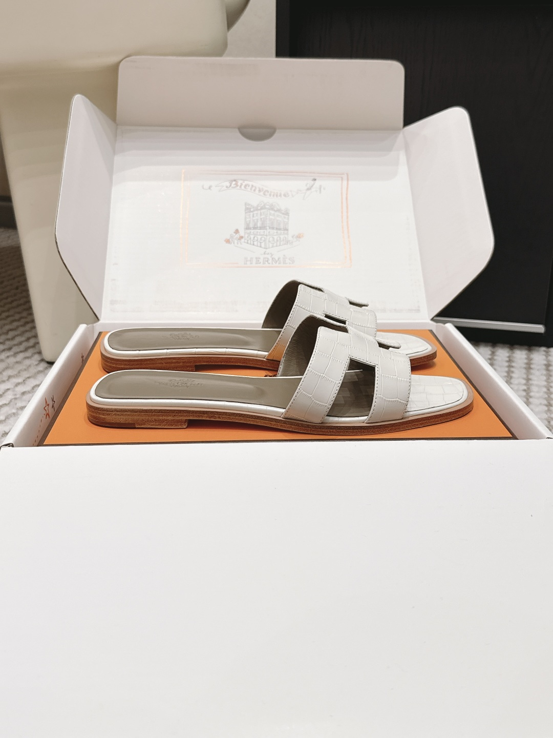 Женские сандалии-тапочки в стиле Hermes Без бренда