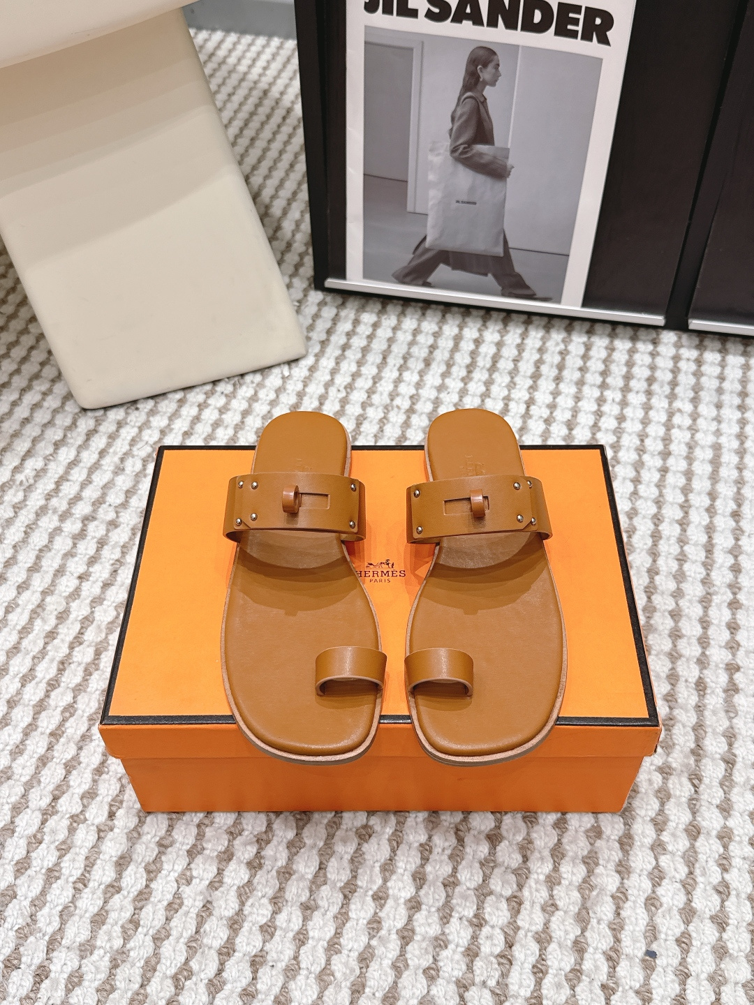 Женские кожаные шлёпанцы Kelly Brown Hermès