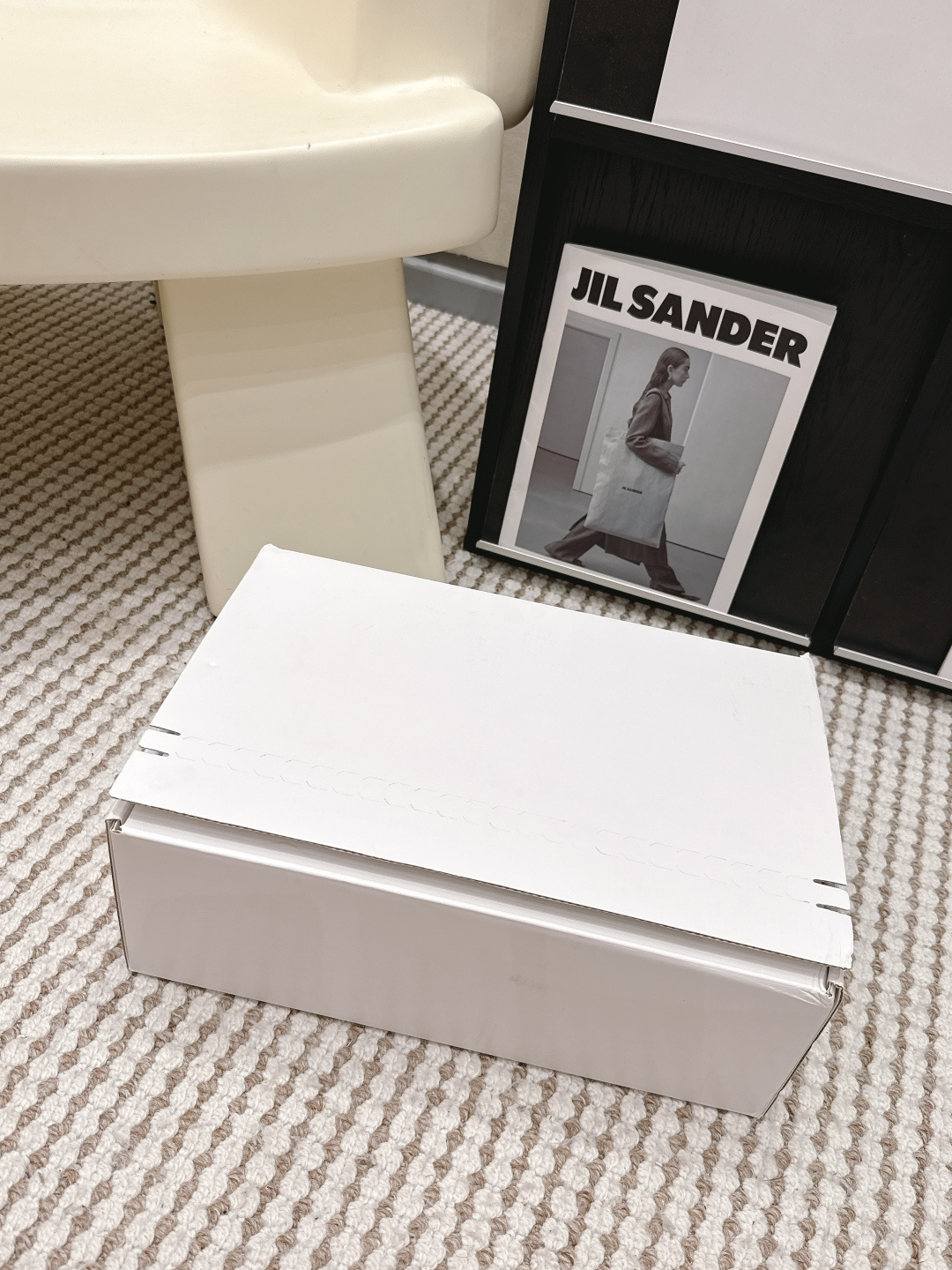 NO:788770,Official website sync box packaging, slippers, slippers19860909官网同步盒包装,拖鞋,slippers,Women's Shoes