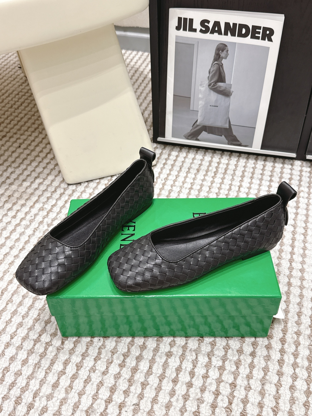 Женские плетеные туфли на плоской подошве Bottega Veneta