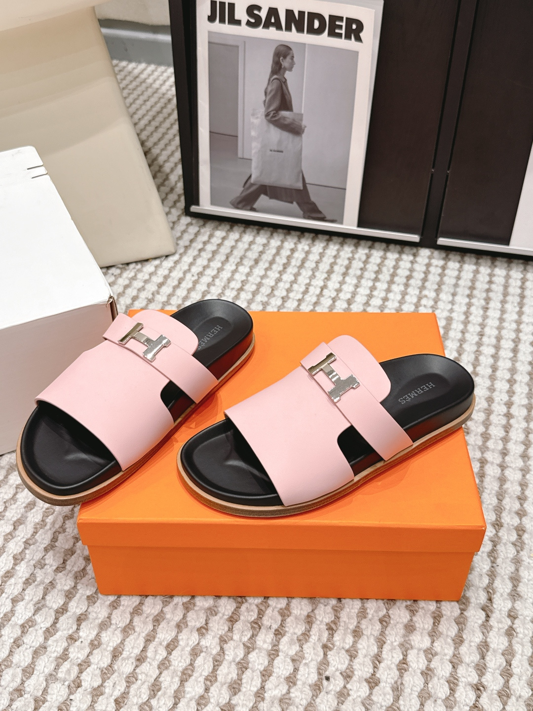 Сандалии Hermès Oran с металлической пряжкой