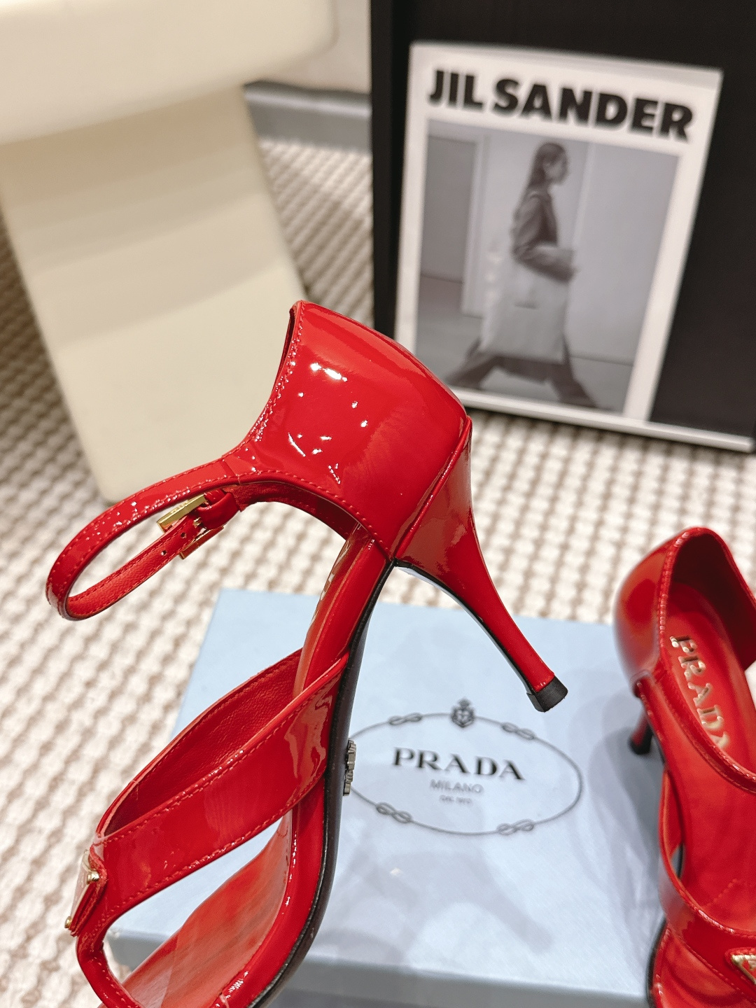 Prada Style Women's Shoes style reference detail image 6 from source 784843