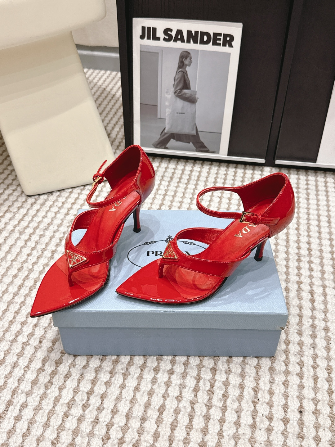 Prada Style Women's Shoes style reference detail image 3 from source 784843
