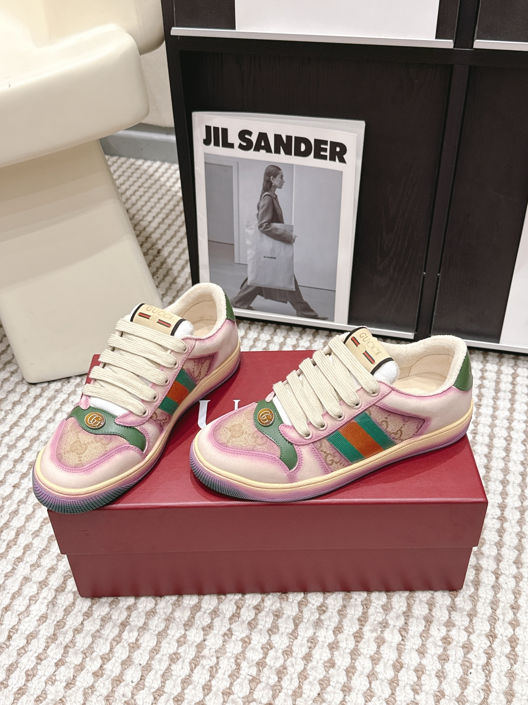 Gucci Style Leather Women's Shoes style reference detail image 3 from source 784615