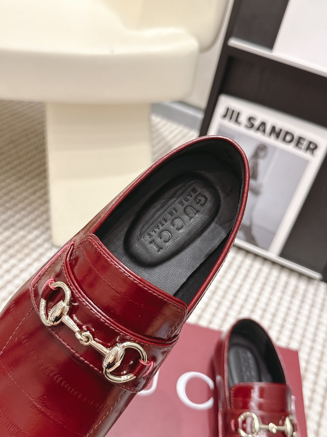 Gucci Style Leather Women's Shoes style reference detail image 6 from source 784619