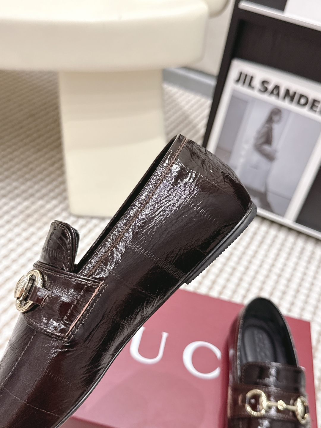 Gucci Style Leather Women's Shoes style reference detail image 6 from source 784620
