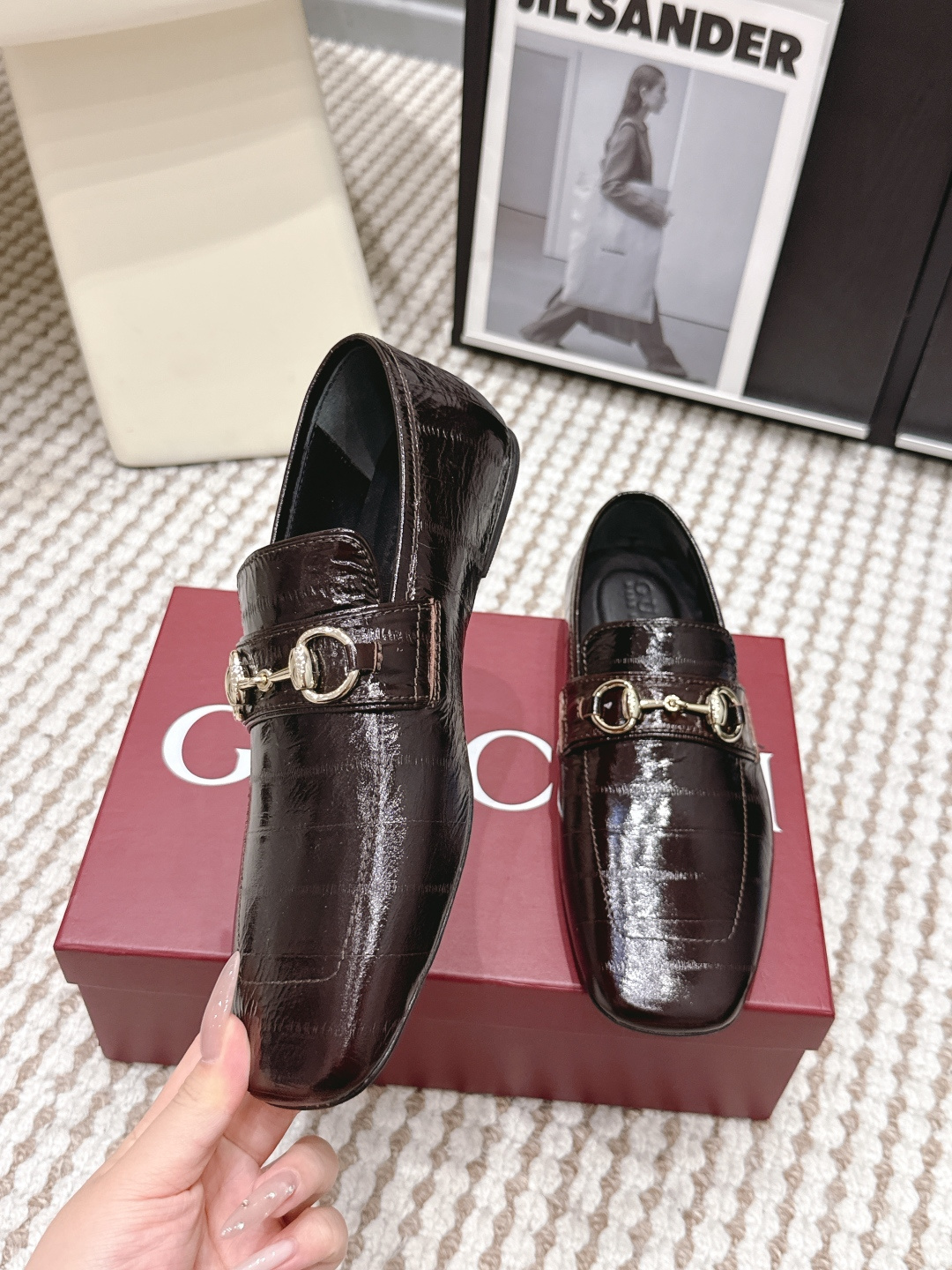 Gucci Style Leather Women's Shoes style reference detail image 5 from source 784620