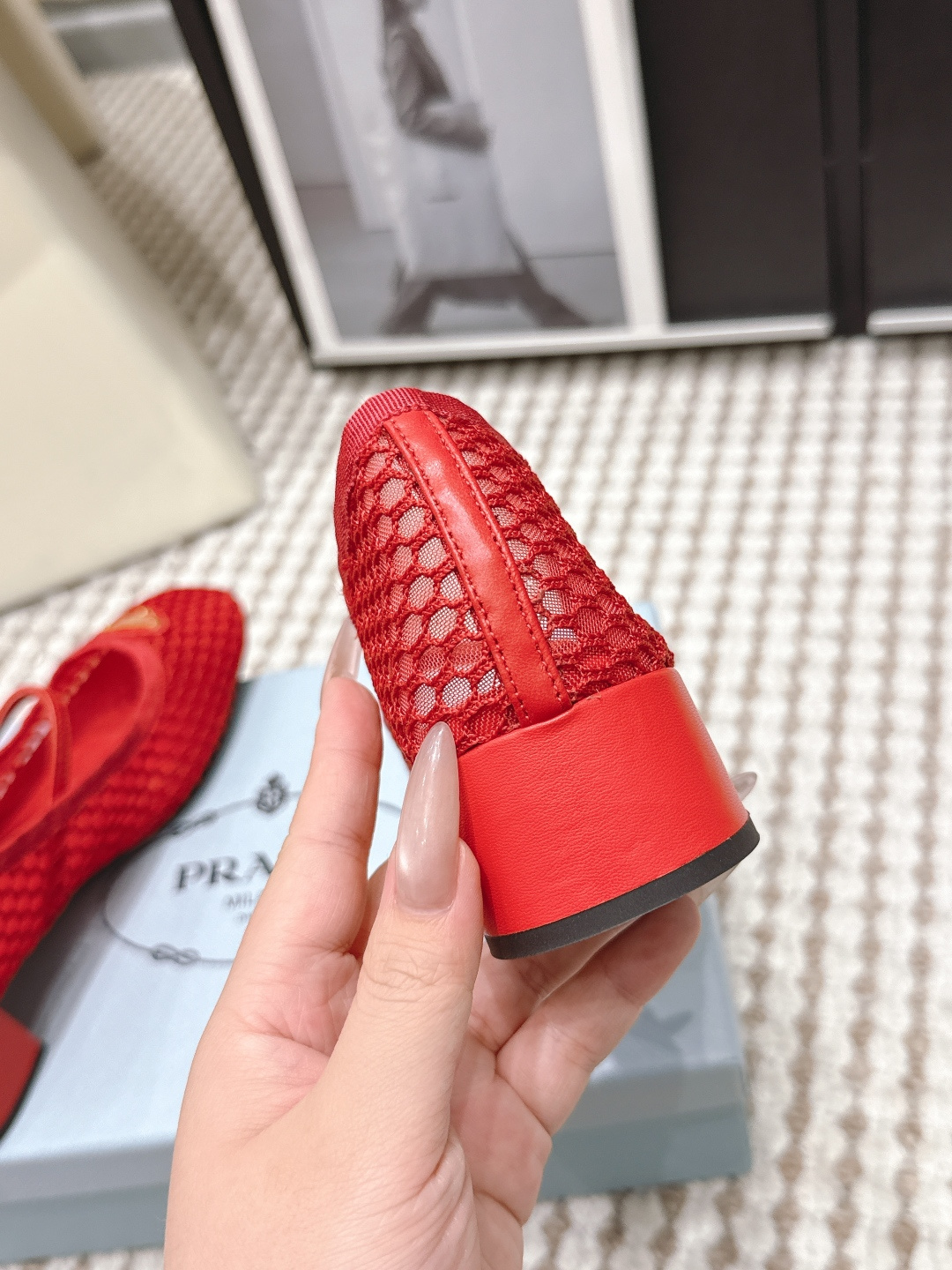 Prada Style Black Women's Shoes style reference detail image 8 from source 784850