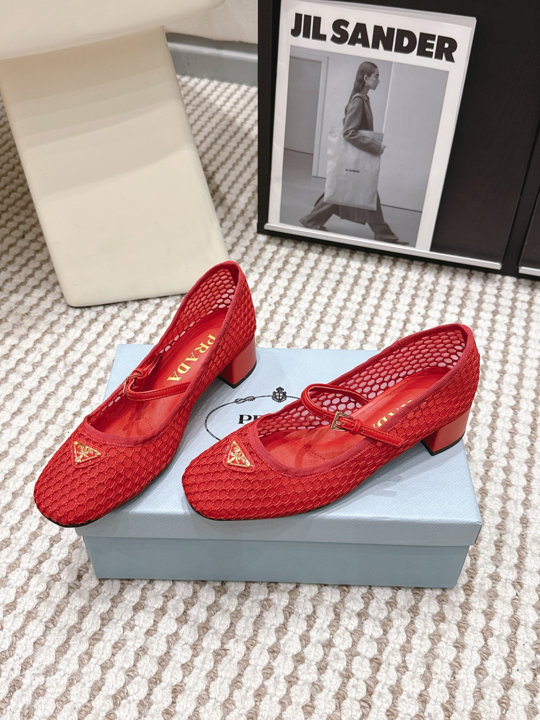 Prada Style Black Women's Shoes style reference detail image 3 from source 784850