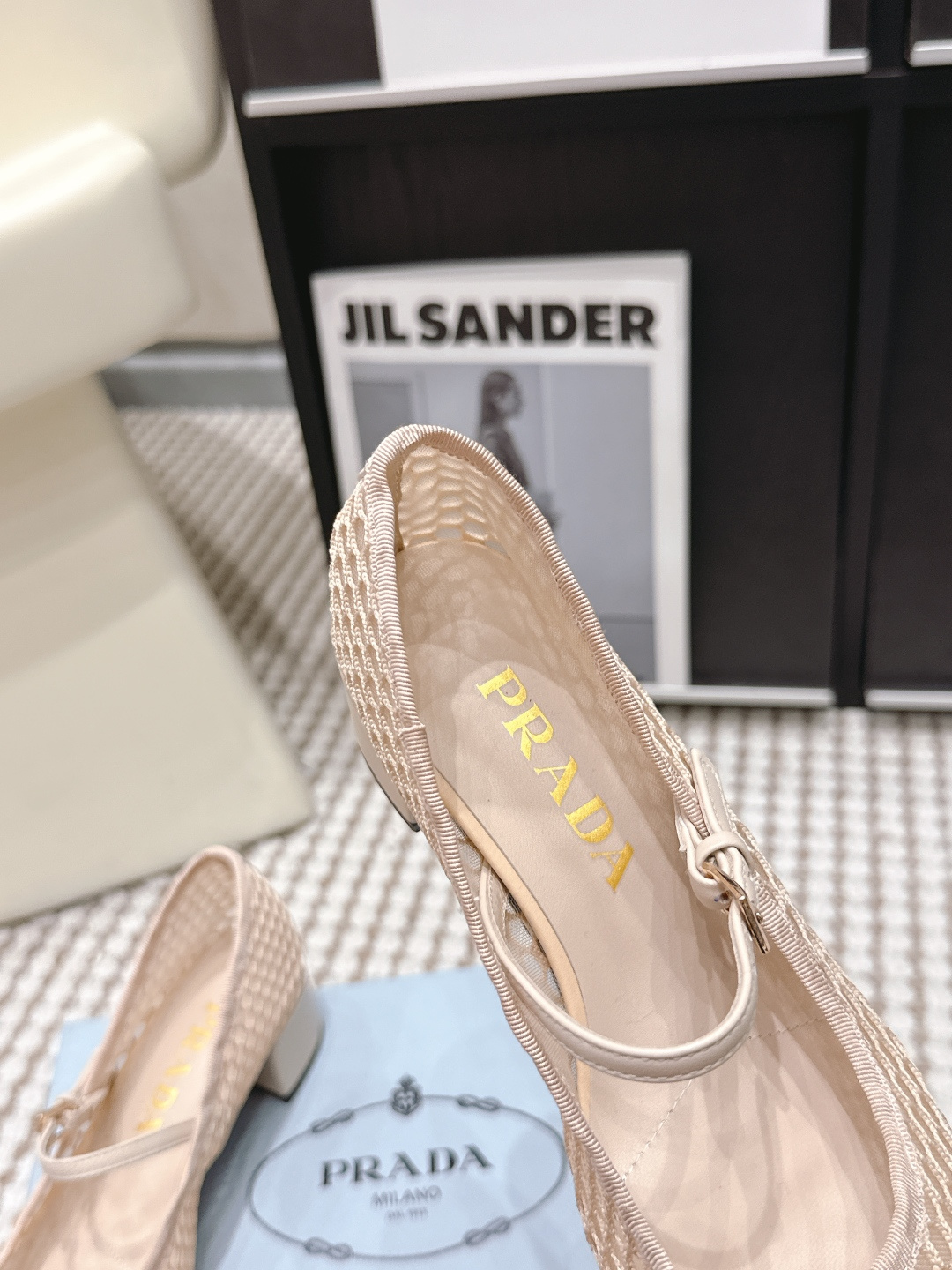 Prada Style Black Women's Shoes style reference detail image 9 from source 784852