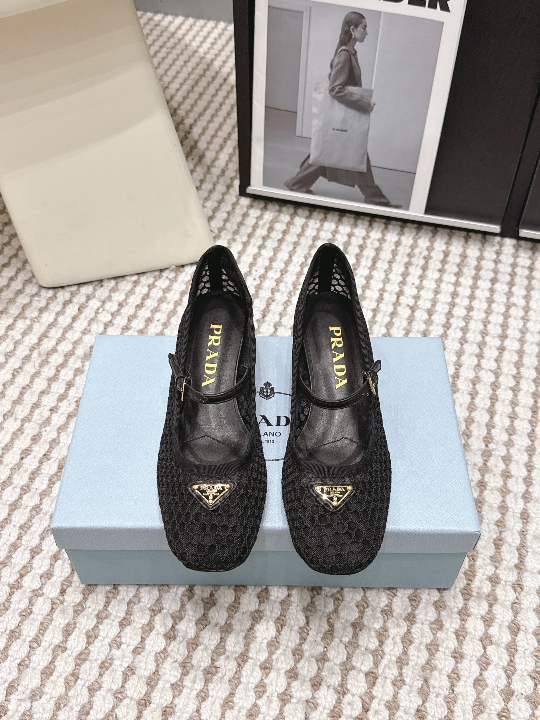 Prada Style Black Women's Shoes style reference detail image 1 from source 784853
