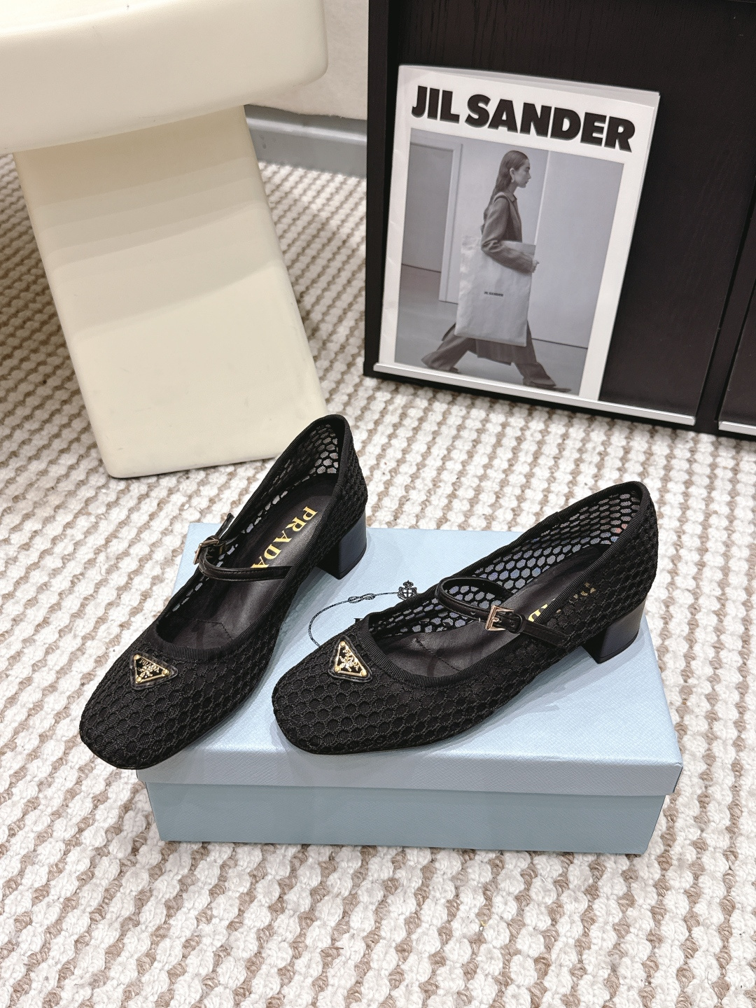 Prada Style Black Women's Shoes style reference detail image 3 from source 784853