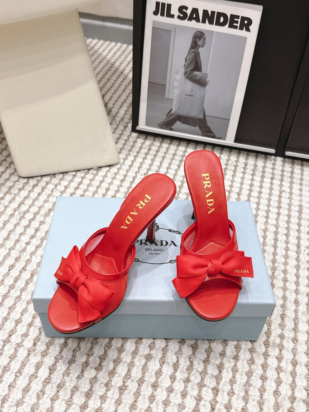 Prada Style Black Women's Shoes style reference detail image 4 from source 784854