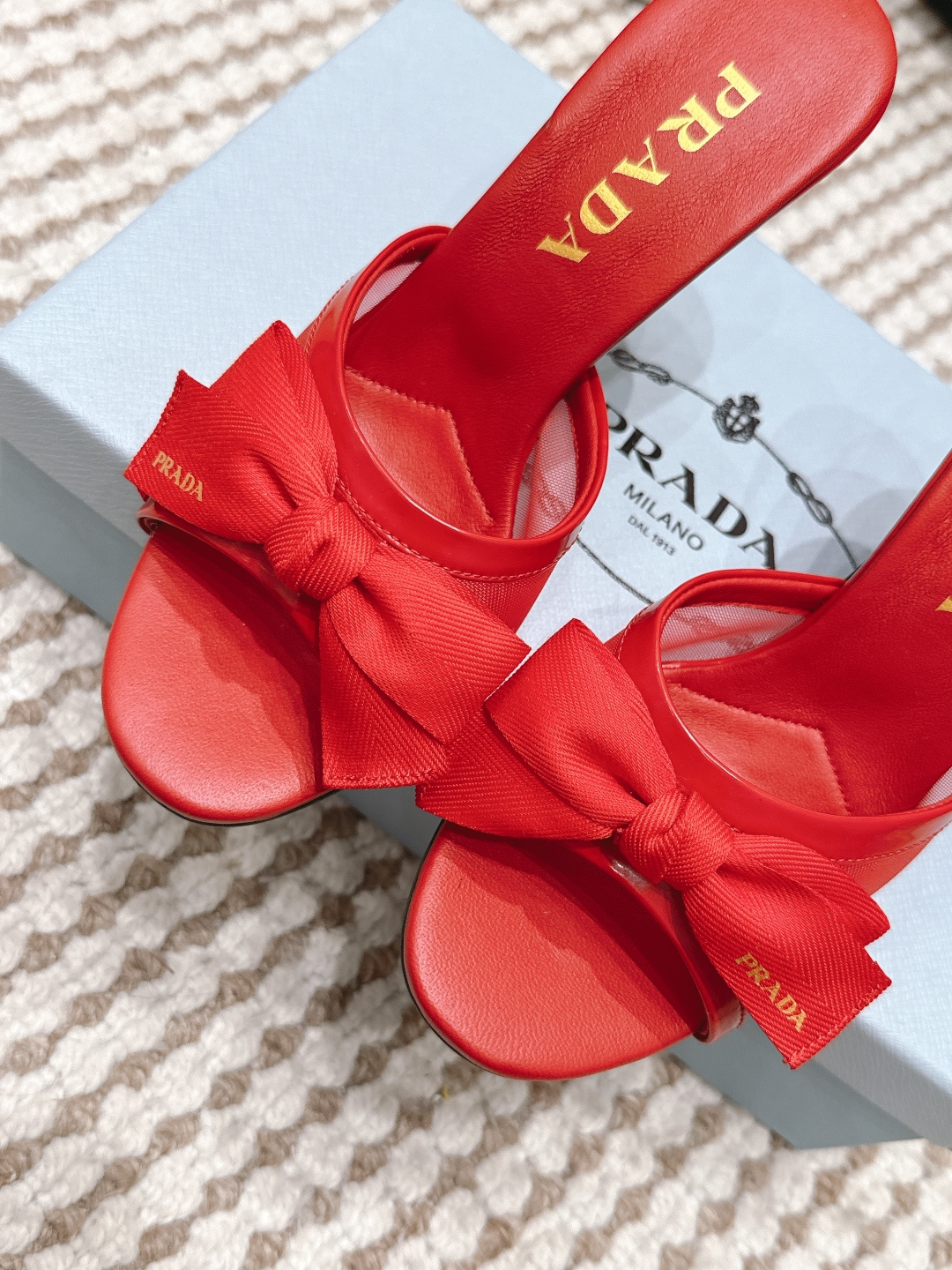 Prada Style Black Women's Shoes style reference detail image 8 from source 784854