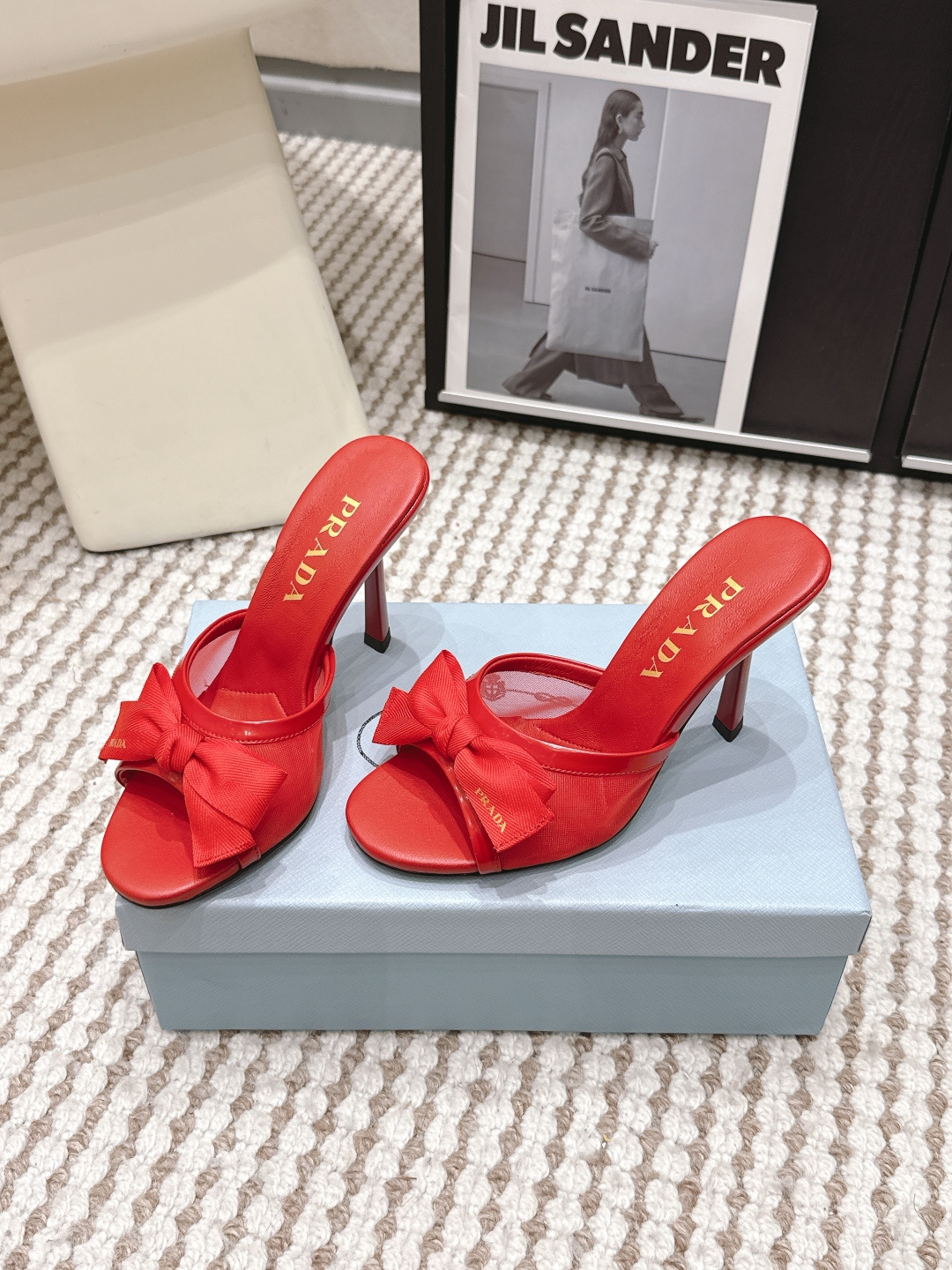 Prada Style Black Women's Shoes style reference detail image 3 from source 784854