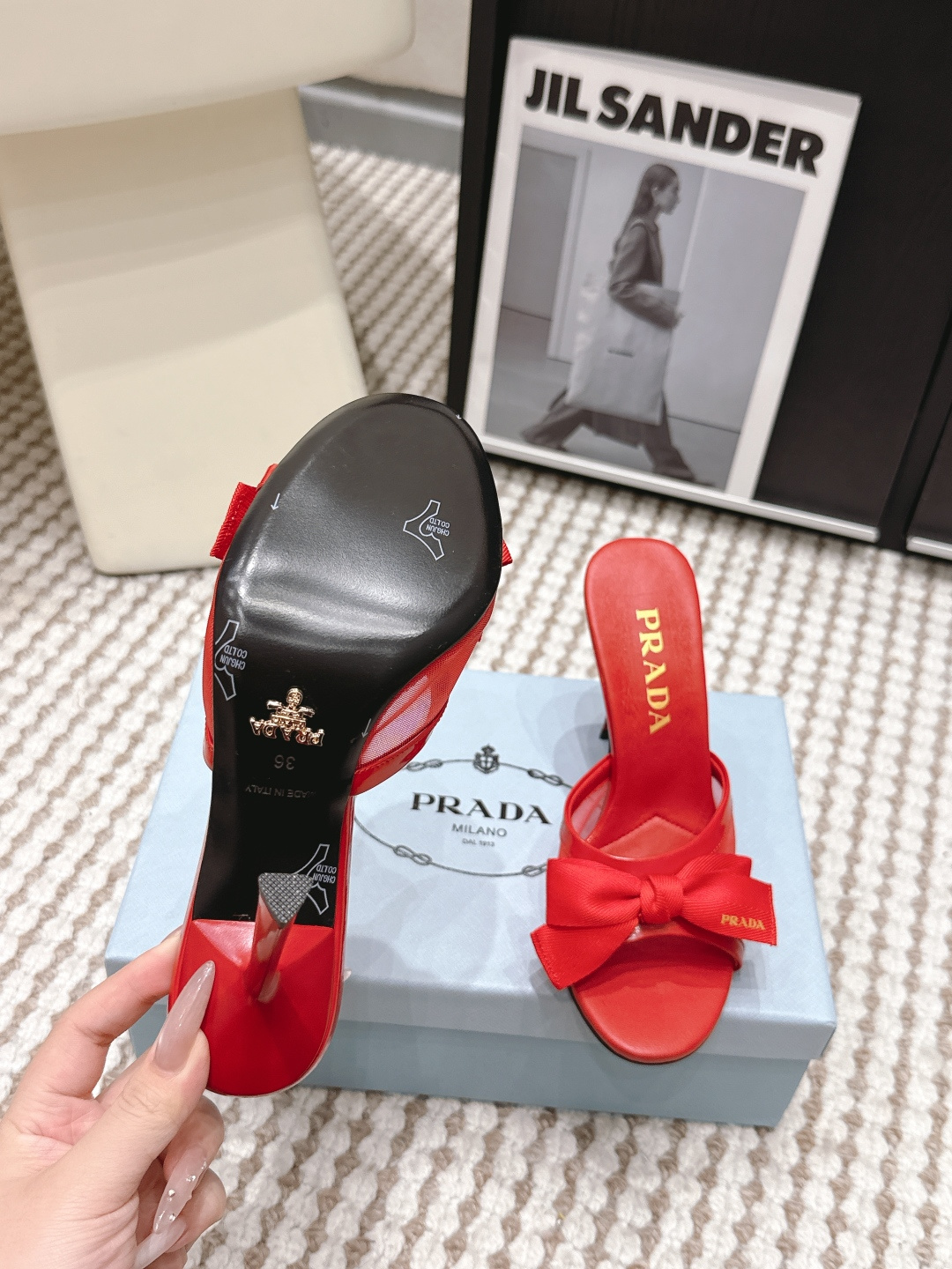 Prada Style Black Women's Shoes style reference detail image 9 from source 784854