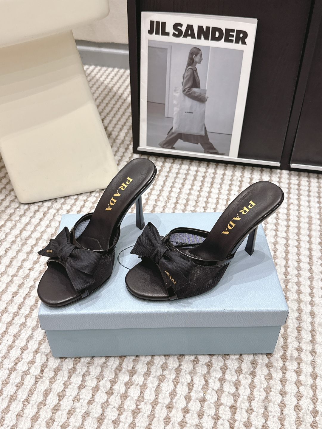 Prada Style Black Women's Shoes style reference detail image 3 from source 784855