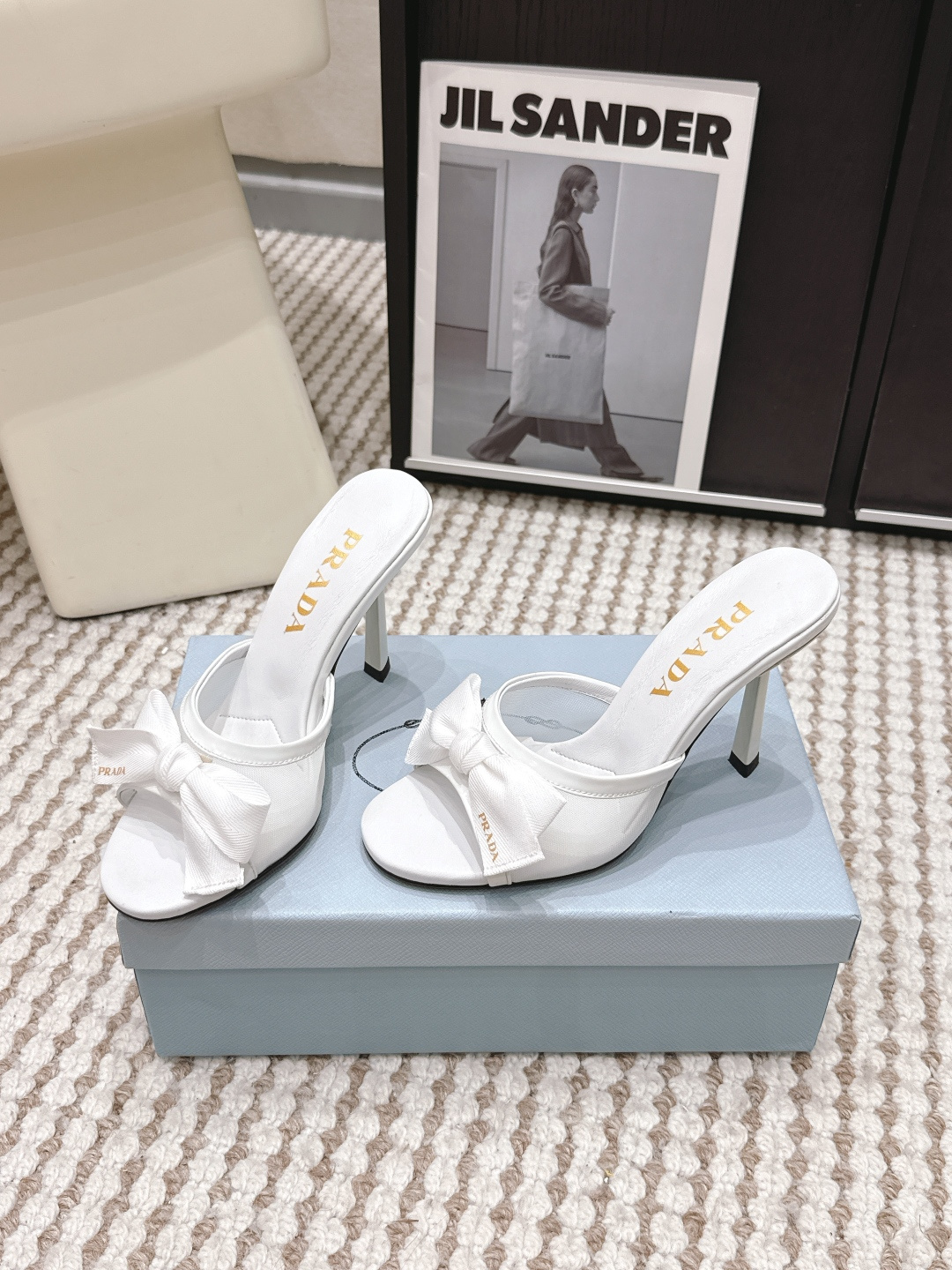 Prada Style Black Women's Shoes style reference detail image 3 from source 784856