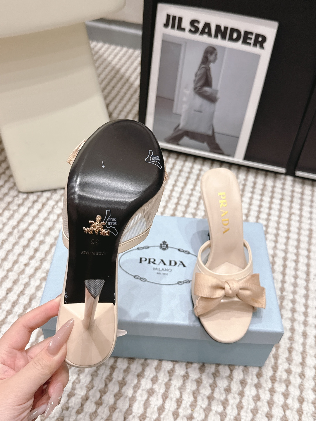 Prada Style Black Women's Shoes style reference detail image 9 from source 784857