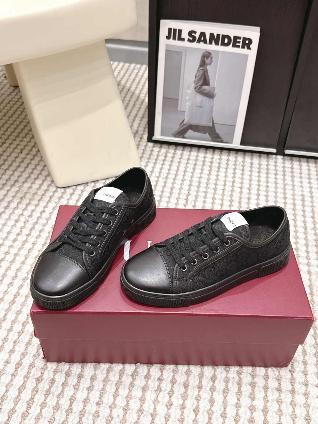 Gucci Style White Leather Women's Shoes style reference detail image 3 from source 784629