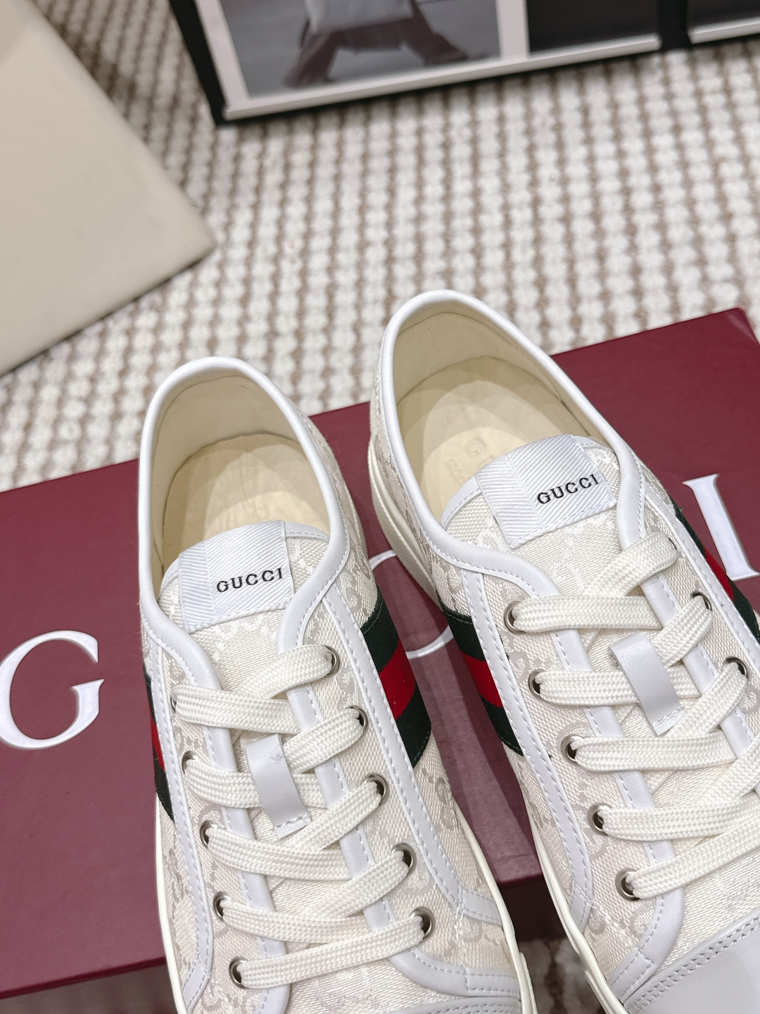 Gucci Style White Leather Women's Shoes style reference detail image 6 from source 784632