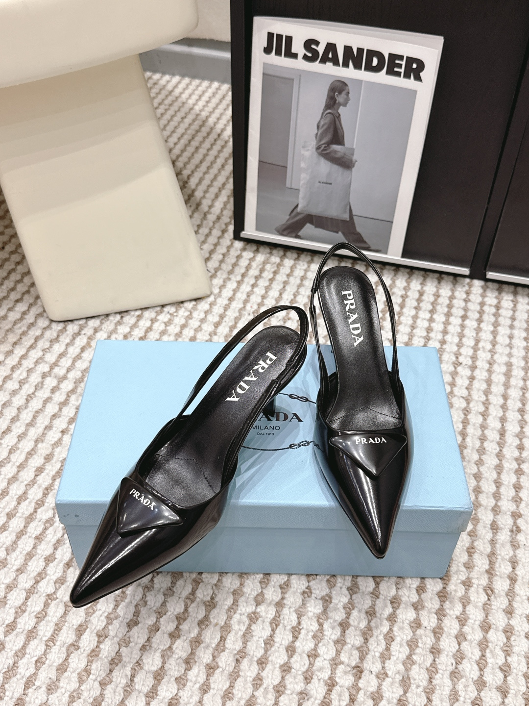 Prada Style Leather Women's Shoes style reference detail image 4 from source 784869