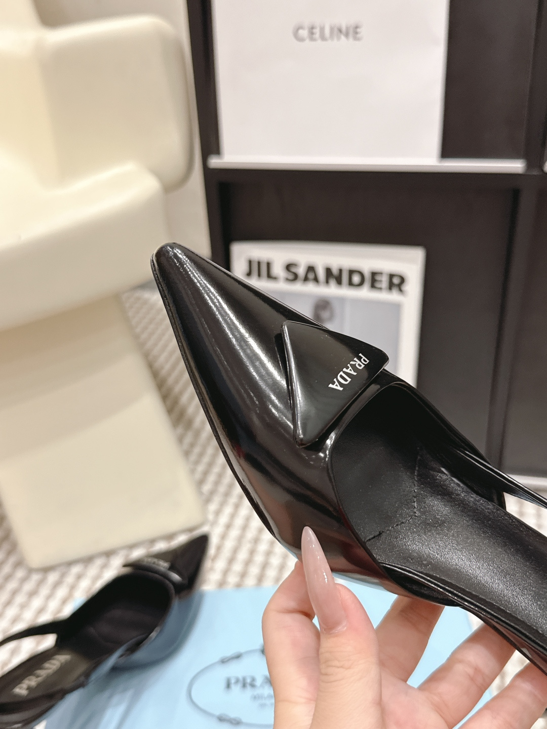 Prada Style Leather Women's Shoes style reference detail image 8 from source 784869