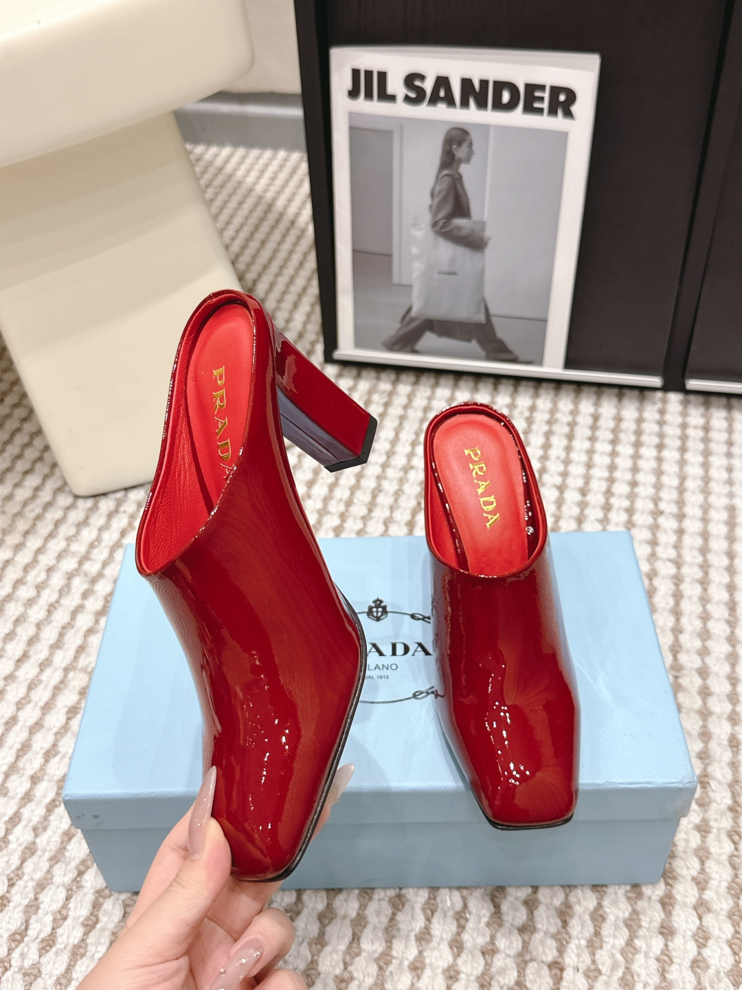 Prada Style Leather Women's Shoes style reference detail image 5 from source 784872