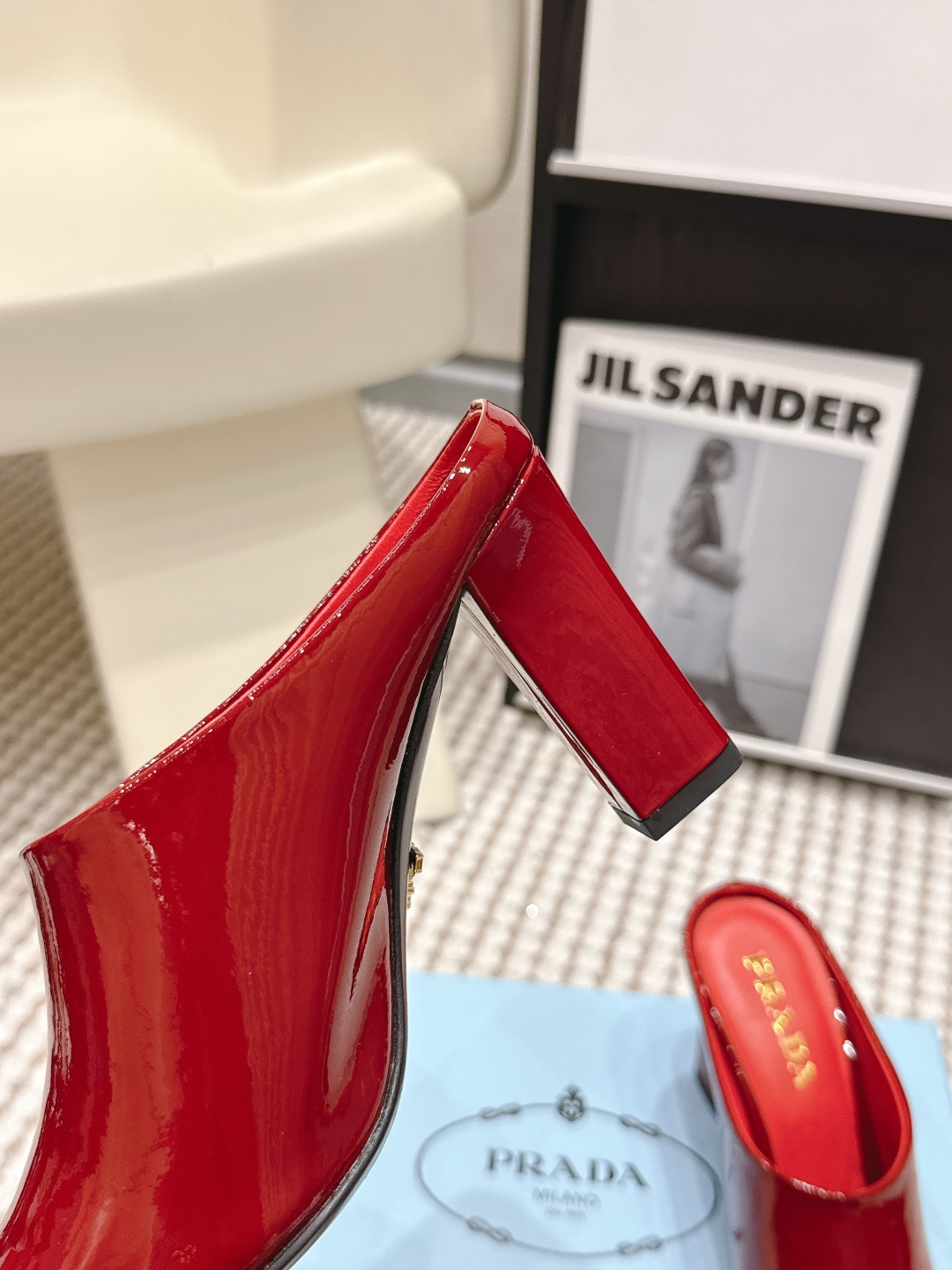 Prada Style Leather Women's Shoes style reference detail image 6 from source 784872