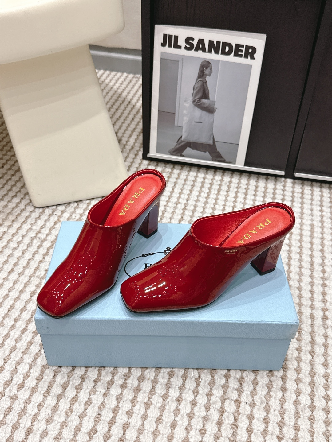 Prada Style Leather Women's Shoes style reference detail image 3 from source 784872