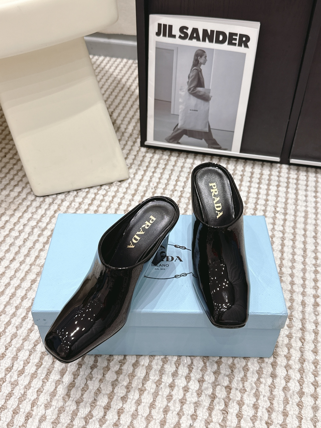 Prada Style Leather Women's Shoes style reference detail image 4 from source 784873
