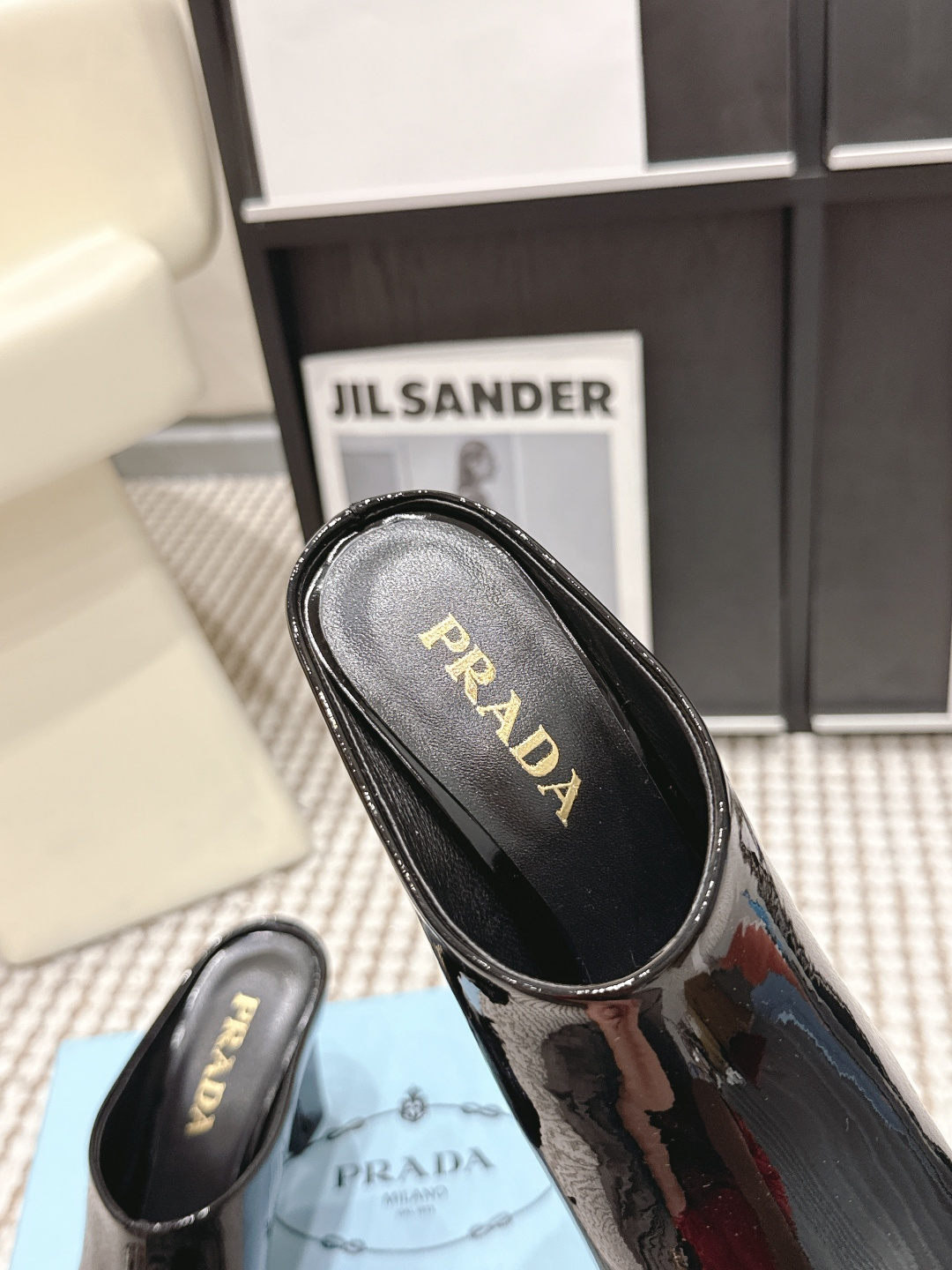 Prada Style Leather Women's Shoes style reference detail image 7 from source 784873