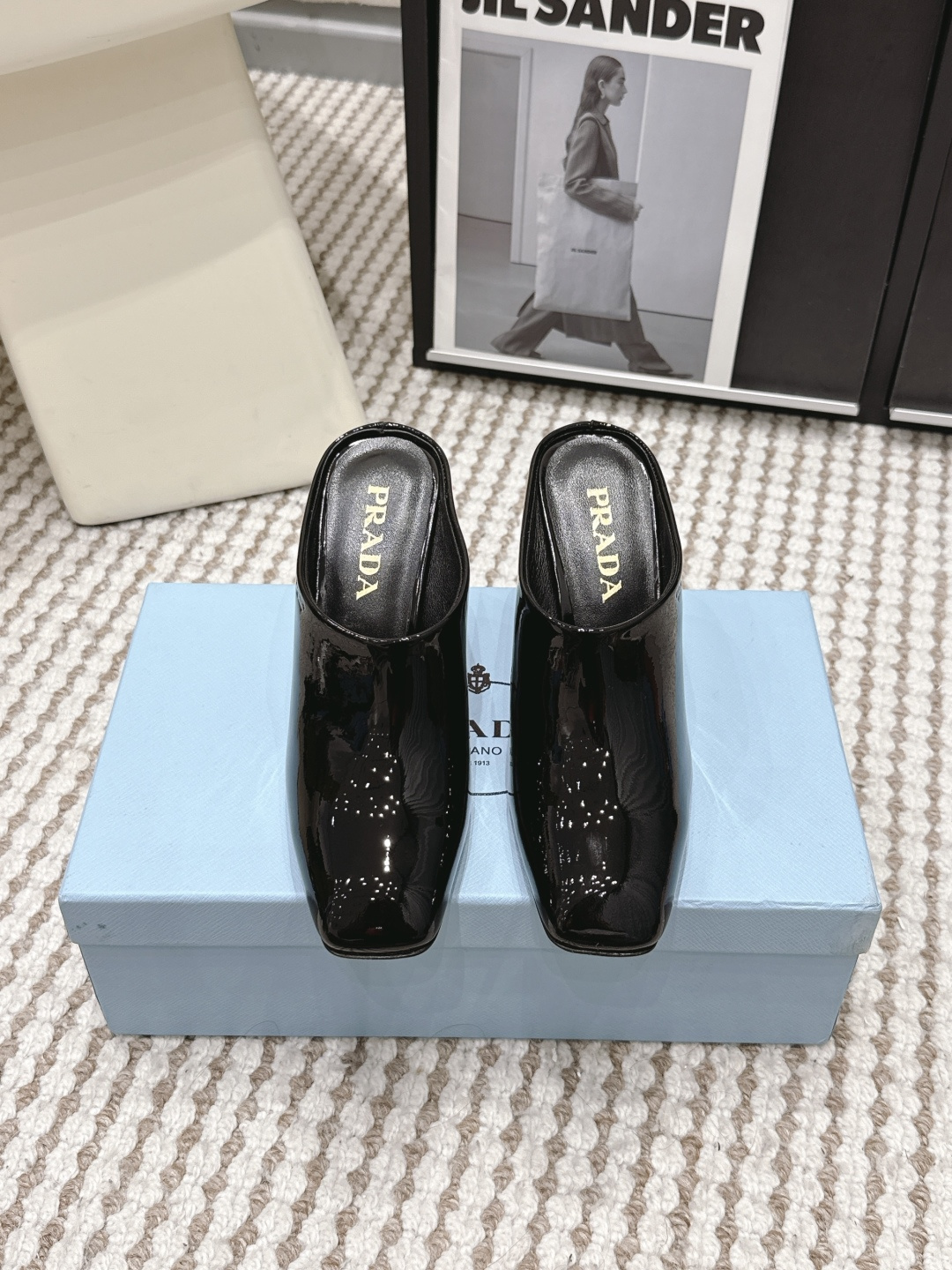 Prada Style Leather Women's Shoes style reference detail image 1 from source 784873