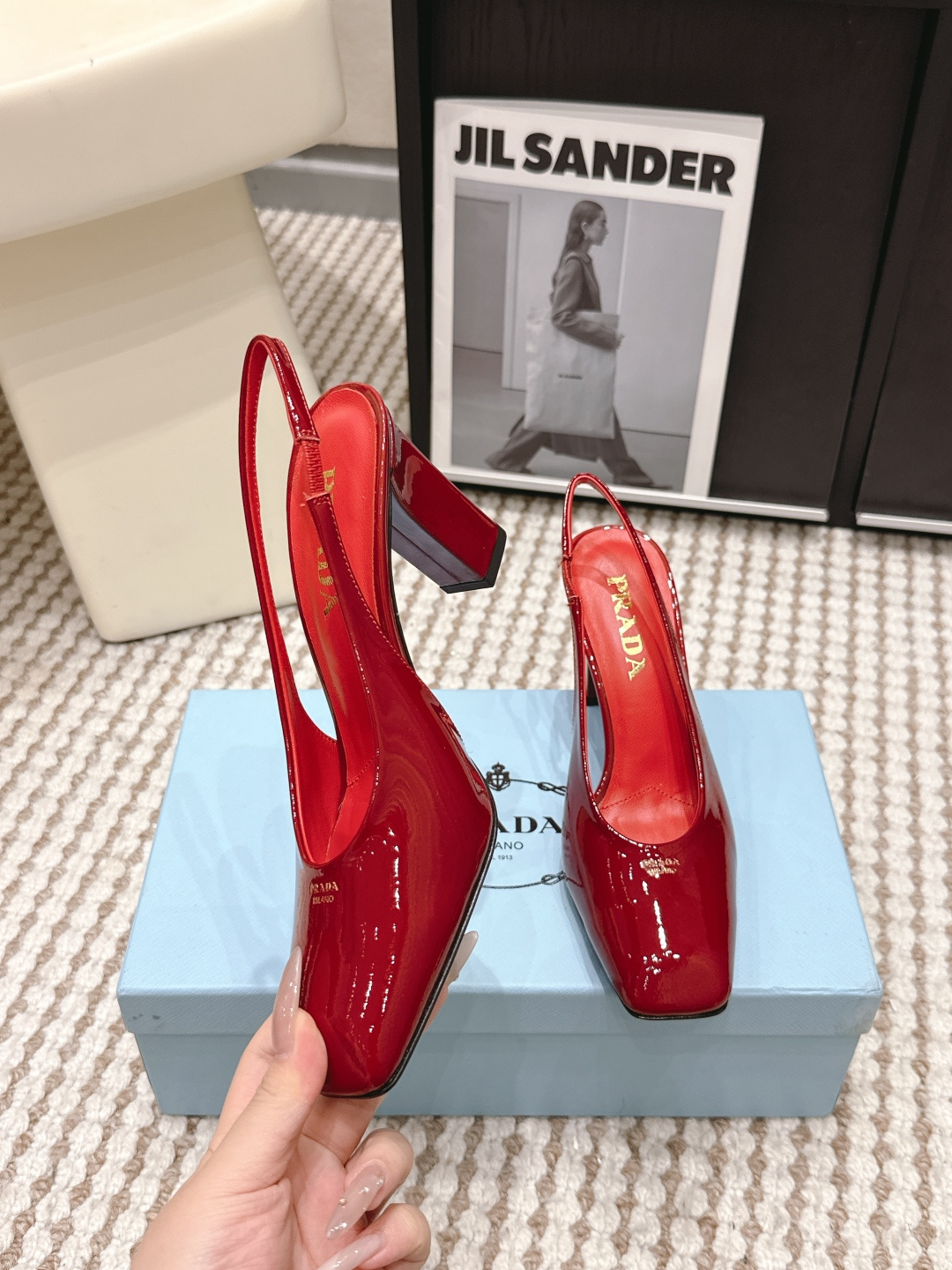 Prada Style Leather Women's Shoes style reference detail image 5 from source 784875