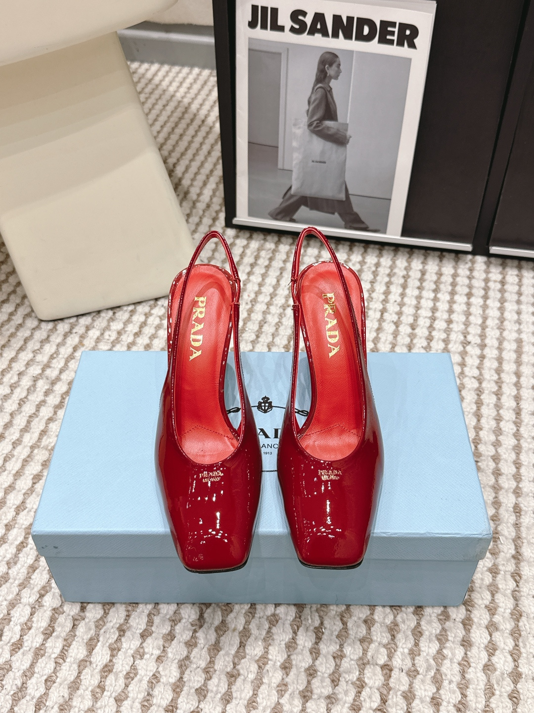 Prada Style Leather Women's Shoes style reference detail image 1 from source 784875