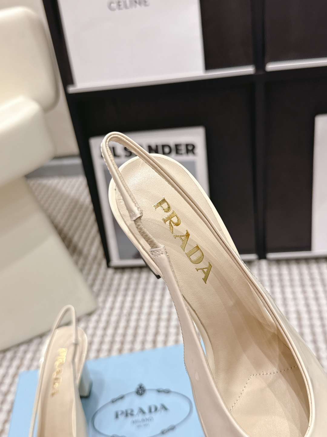 Prada Style Leather Women's Shoes style reference detail image 6 from source 784876