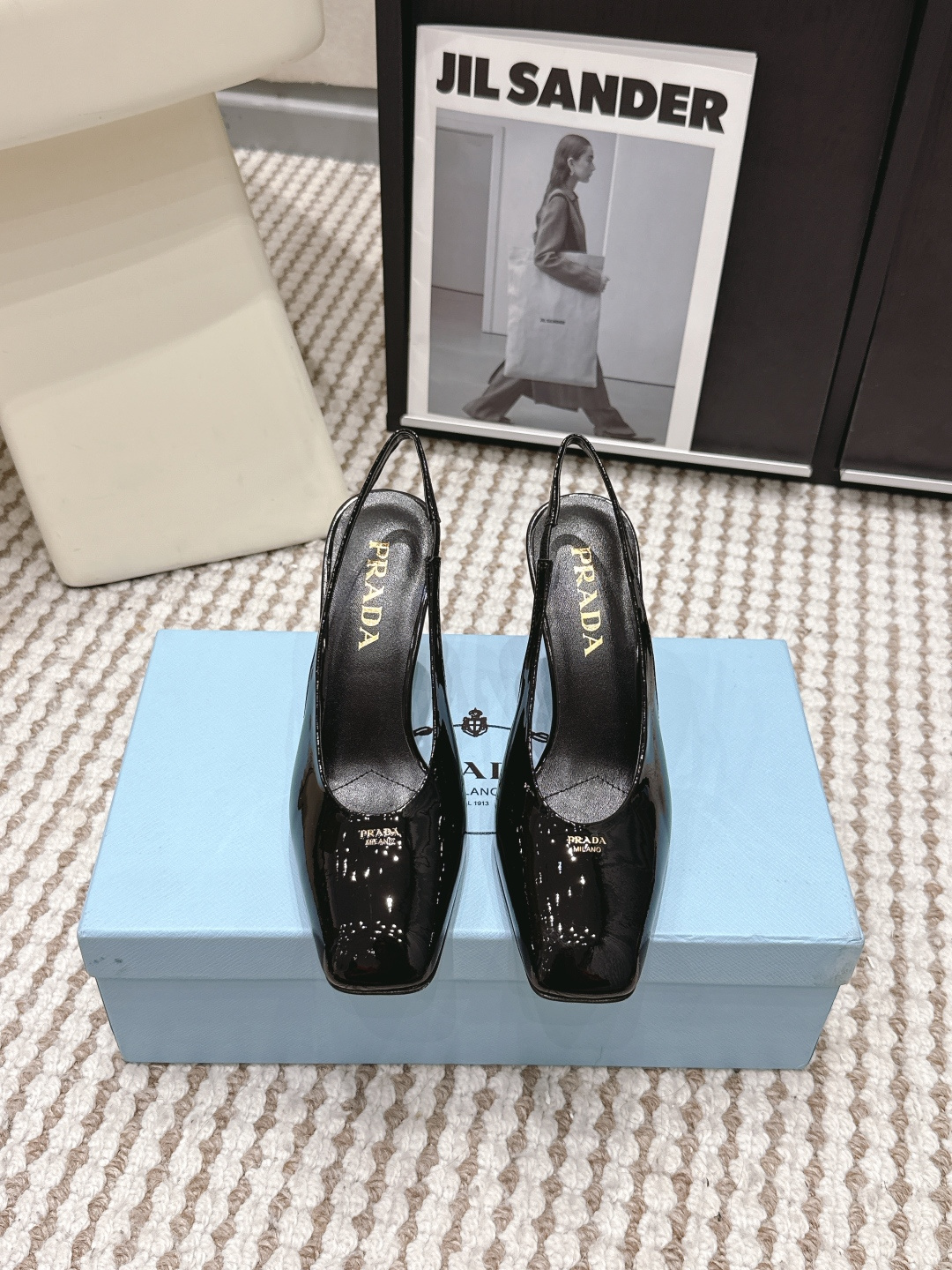Prada Style Leather Women's Shoes style reference detail image 1 from source 784877