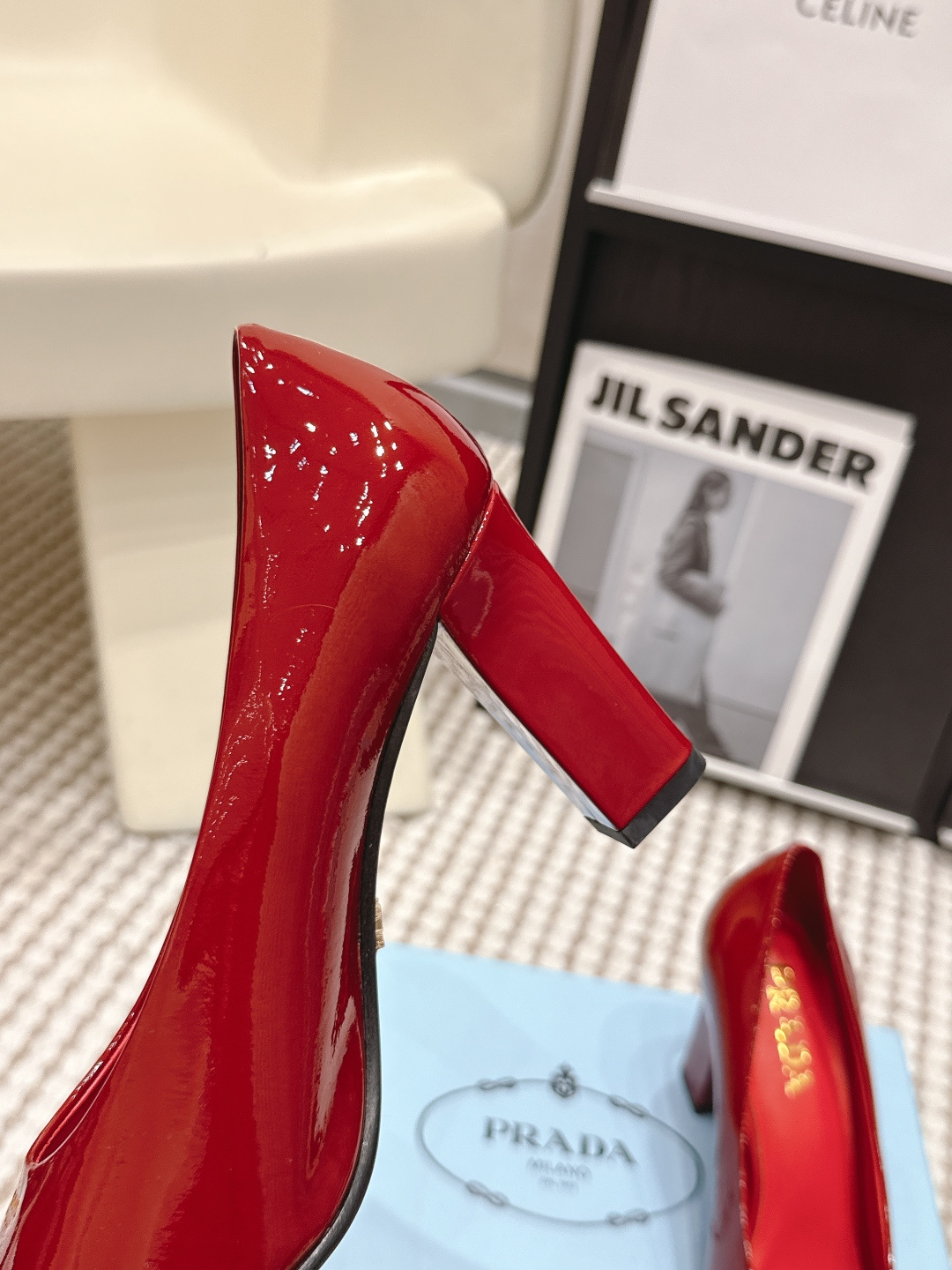 Prada Style Leather Women's Shoes style reference detail image 6 from source 784878