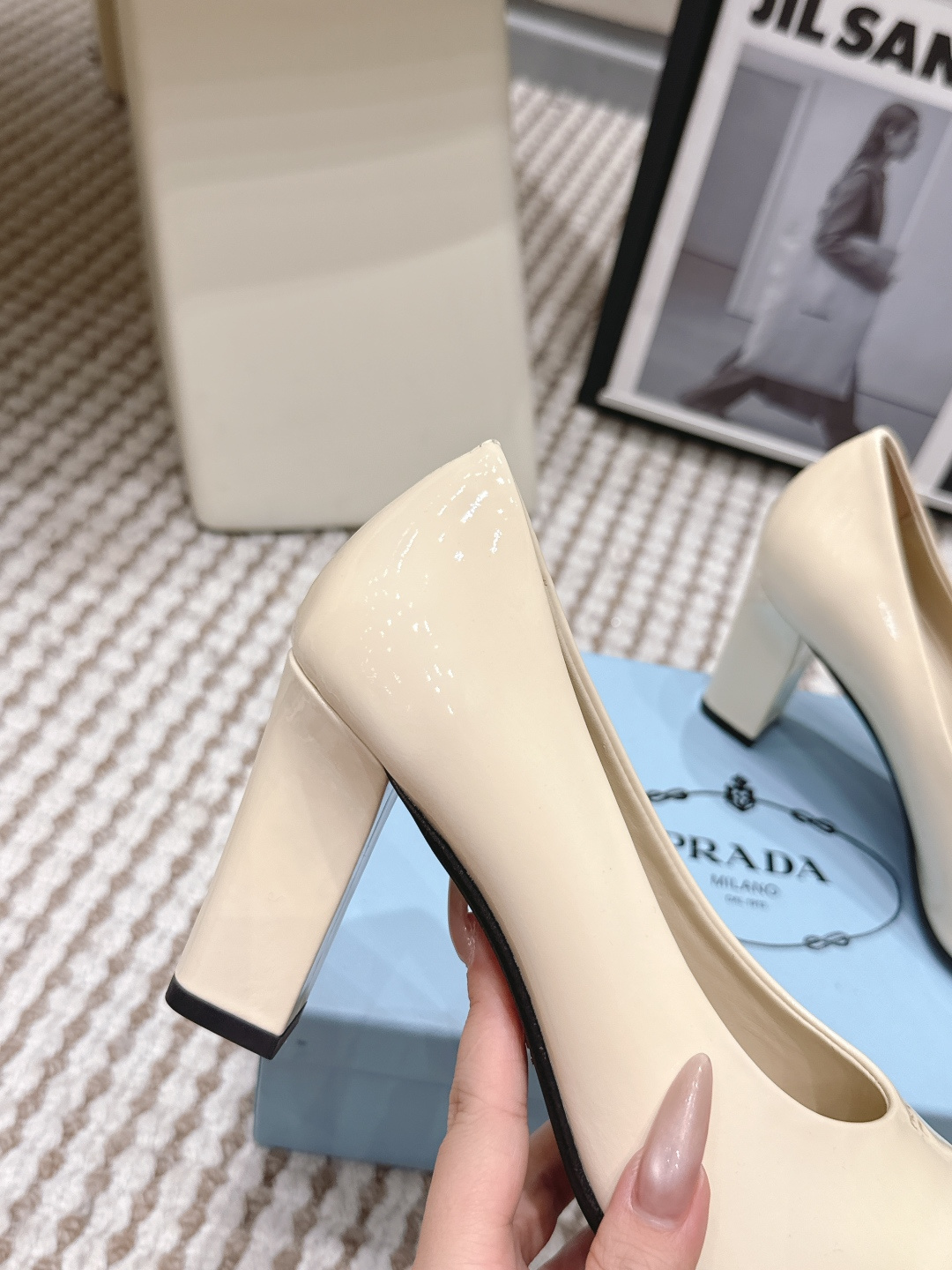 Prada Style Leather Women's Shoes style reference detail image 6 from source 784879